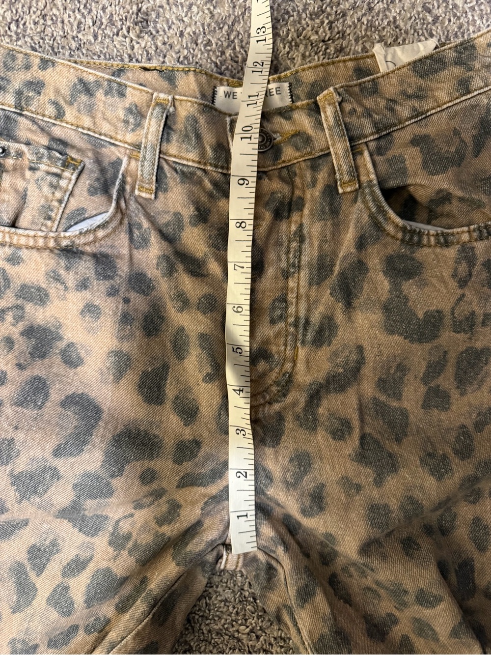 Free People x We The Free Good Luck Leopard Barrel Jeans - Picture 9 of 9